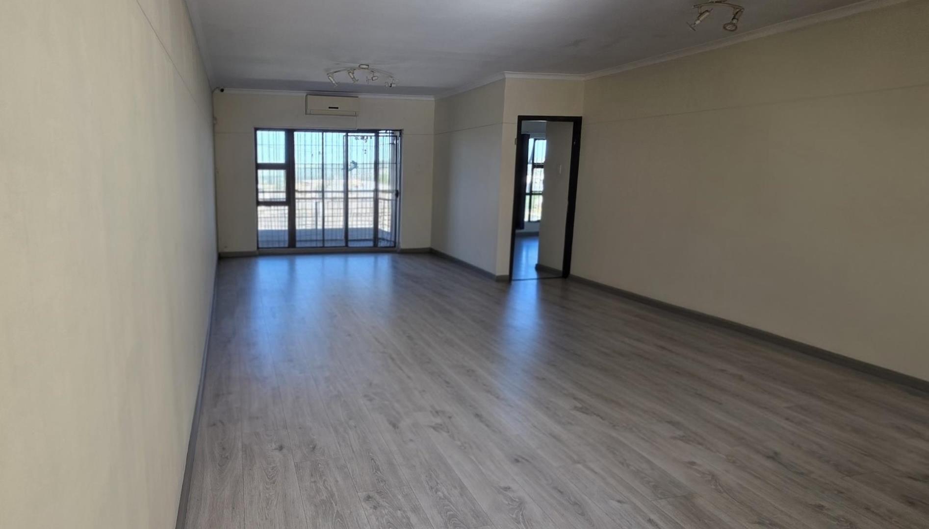3 Bedroom Apartment / flat to rent in Verulam Central - P24-117123492