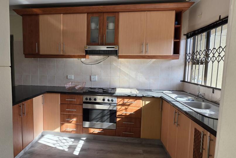 3 Bedroom Apartment / flat to rent in Verulam Central - P24-117123492