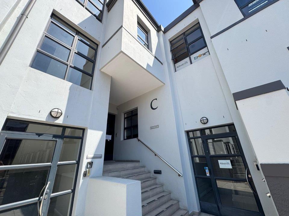Listing number: P24-117126164, Image number: 1