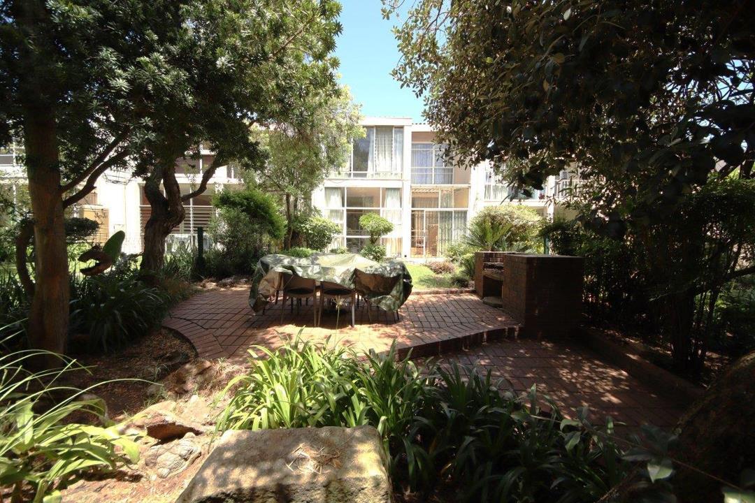 3 Bedroom Townhouse for sale in St Andrews - 114 Tulip, 3 St Francis ...