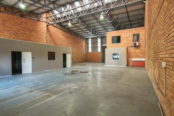 472m² Warehouse for Sale in Laser Park

This 472m² industrial warehouse ...