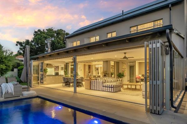 4 Bedroom House for sale in Bryanston - 52 Chester Road - P24