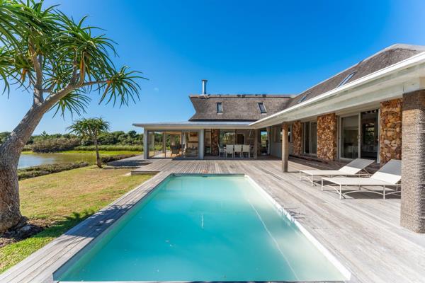 7 Bedroom Farm for Sale in St Francis Bay Rural