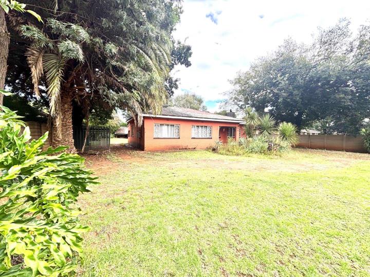 3 Bedroom House for sale in Three Rivers - P24-117129991