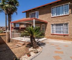 Townhouse for sale in Moreleta Park