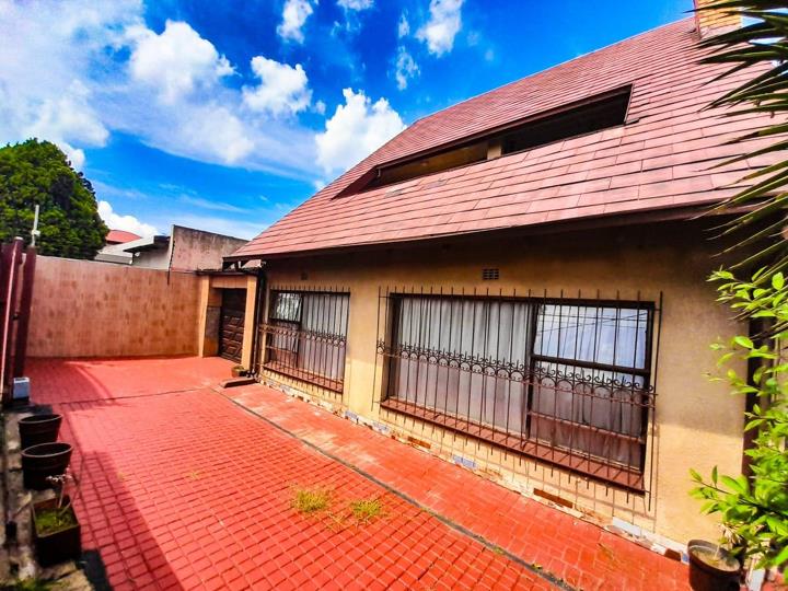 Listing number: P24-117131838, Image number: 3