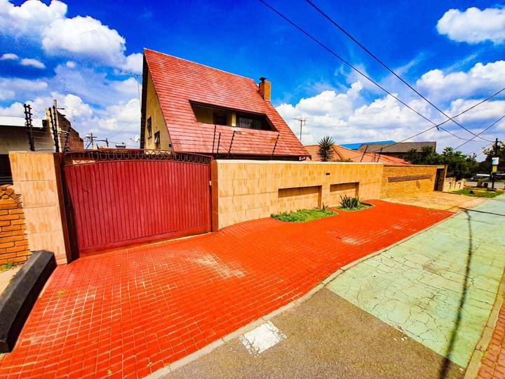 Listing number: P24-117131838, Image number: 2
