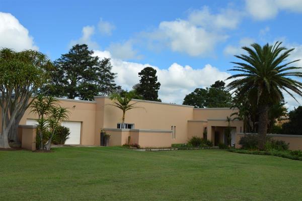 3 Bedroom Farm for Sale in Alexandria