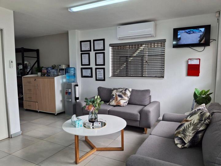 Listing number: P24-117134183, Image number: 2, Image