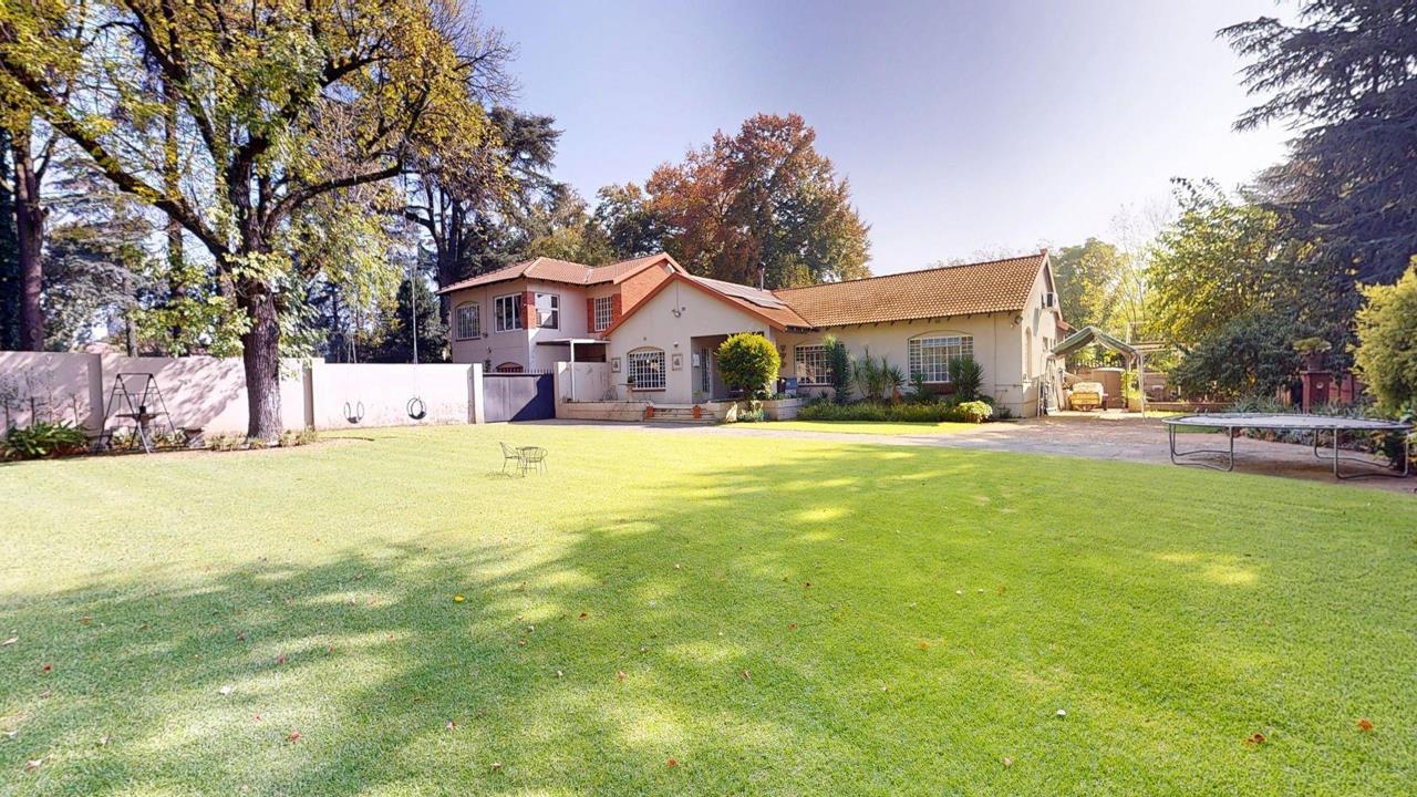 4 Bedroom House for sale in Lakefield - 12 Ness Avenue - Benoni