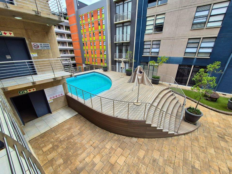 Listing number: P24-117257552, Image number: 1