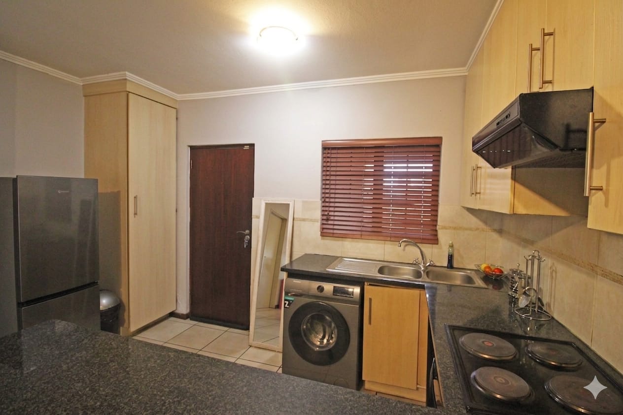 1 Bedroom Apartment / flat for sale in Rivonia - Riverview, 30 ...
