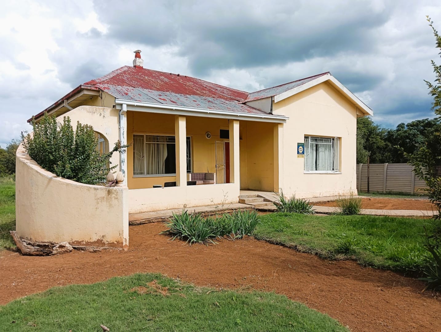 4 Bedroom House for sale in Brandfort - P24-117138126
