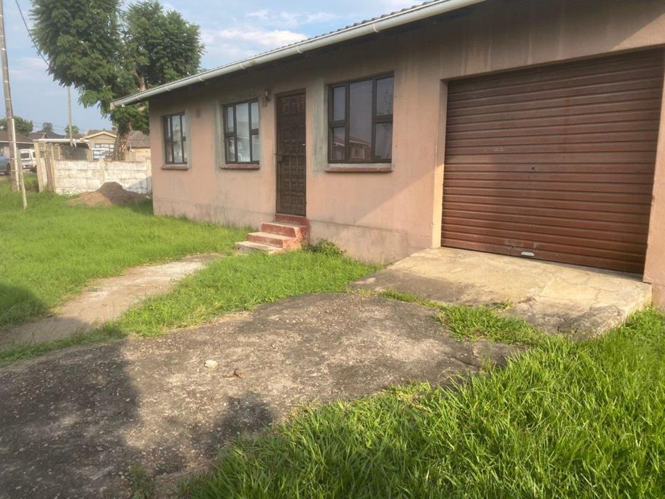 3 Bedroom House for sale in Esikhawini - P24-117139080