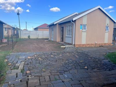 R 450 000