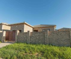 House for sale in Bluewater Bay