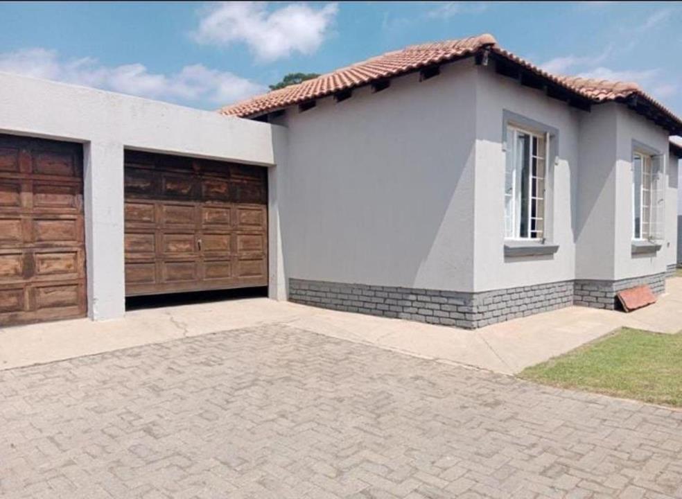 Listing number: P24-117141937, Image number: 1