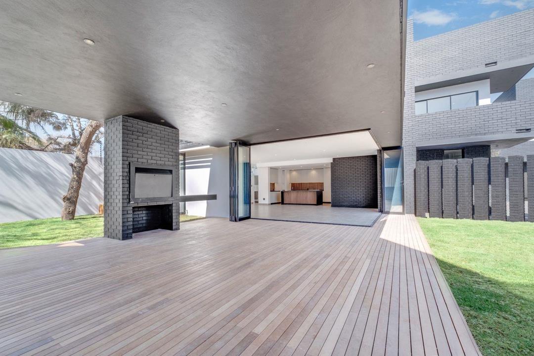 Listing number: P24-117141946, Image number: 1, Image