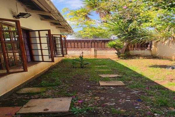 Discover the perfect blend of modern comfort and functional design in this impressive ...