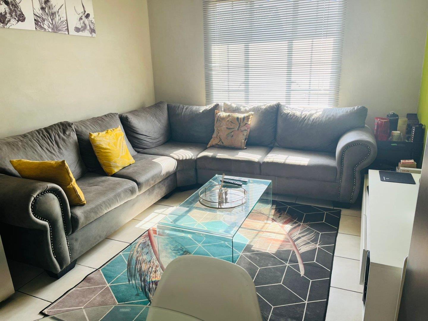 2 Bedroom Apartment / flat for sale in Mahube Valley - P24-117142258