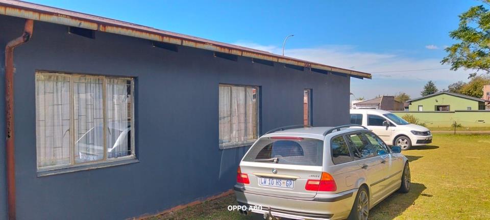 3 Bedroom House for sale in Palm Ridge - P24-117143663