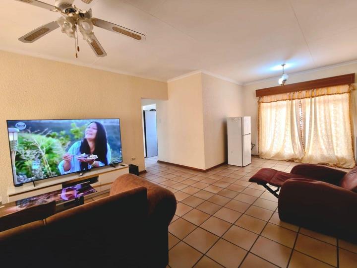 Listing number: P24-117145379, Image number: 3, Image