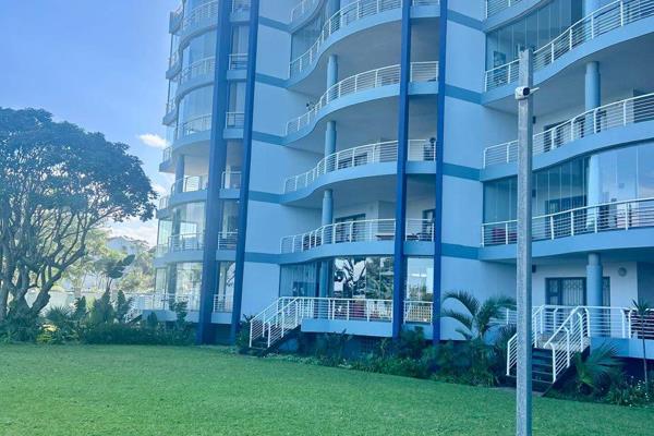 Discover an exceptional third-floor apartment in the highly desirable Manaba Beach ...
