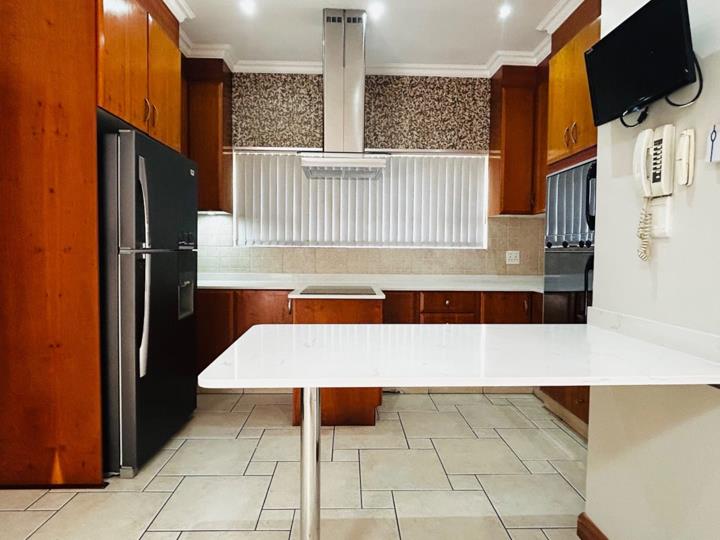 3 Bedroom Townhouse for sale in Three Rivers Proper - P24-117148991