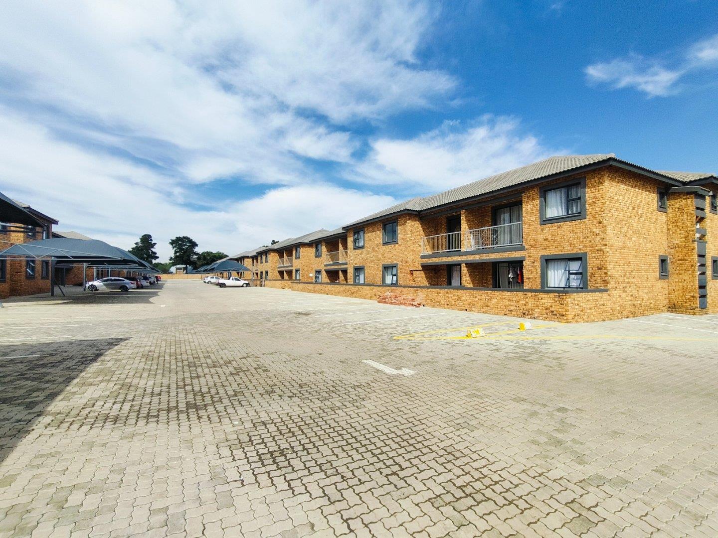 3 Bedroom Apartment / flat for sale in Rynfield AH - 23 North Rd, Unit ...