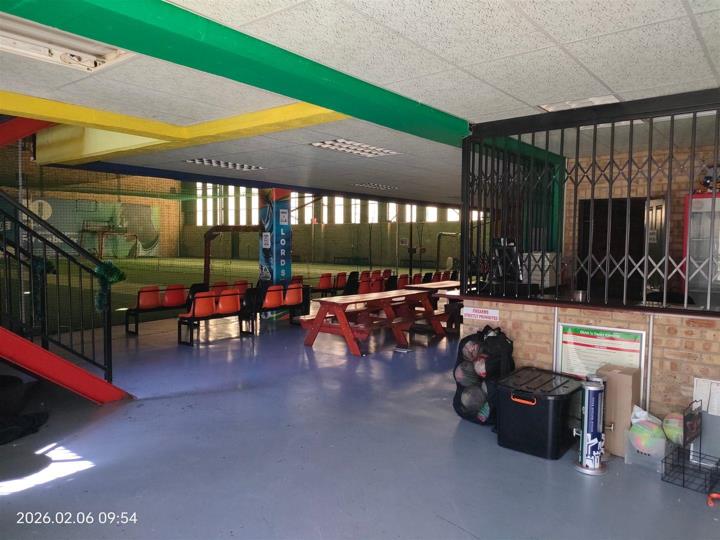 Listing number: P24-117152755, Image number: 2, Image