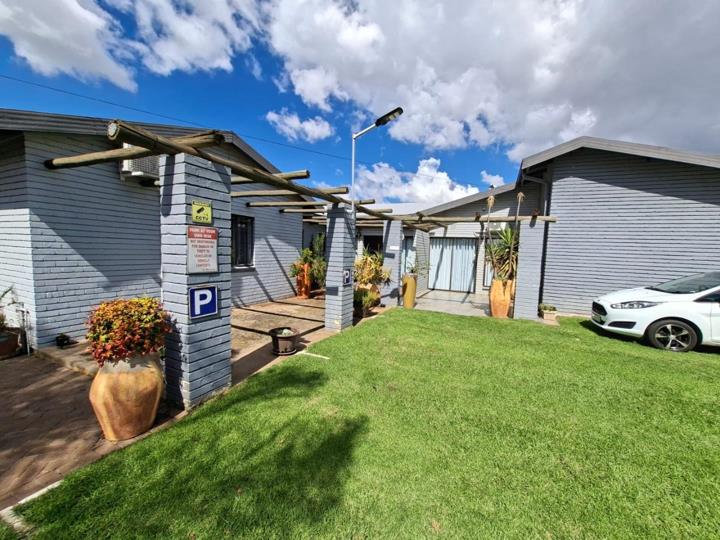 13 Bedroom House for sale in Labram - P24-117154058