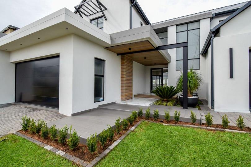 Listing number: P24-117156871, Image number: 2, Image