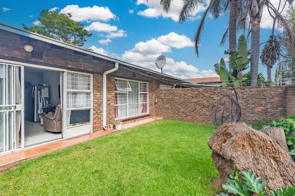 Neat Townhouse with Private Garden &amp; Functional Flow

This well-laid-out townhouse ...