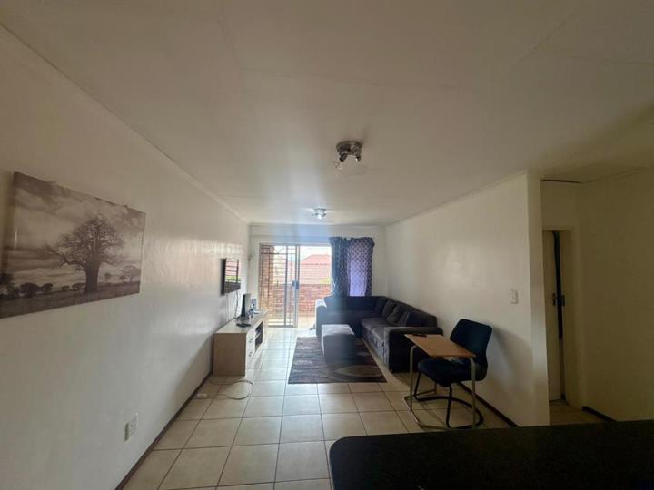 Listing number: P24-117160823, Image number: 3