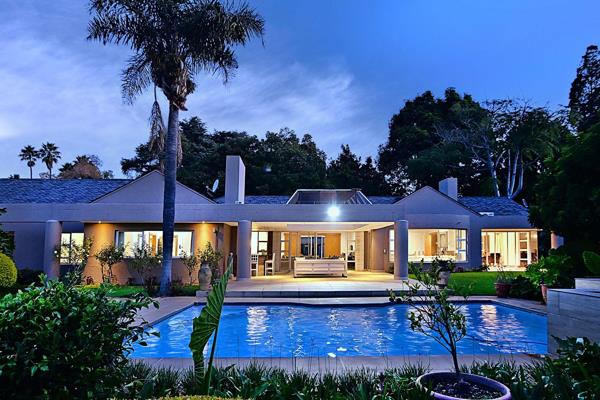 Unsurpassable Value – A Rare Opportunity Not to Be Missed!

The epitome of classic traditional elegance, this secure single-storey ...