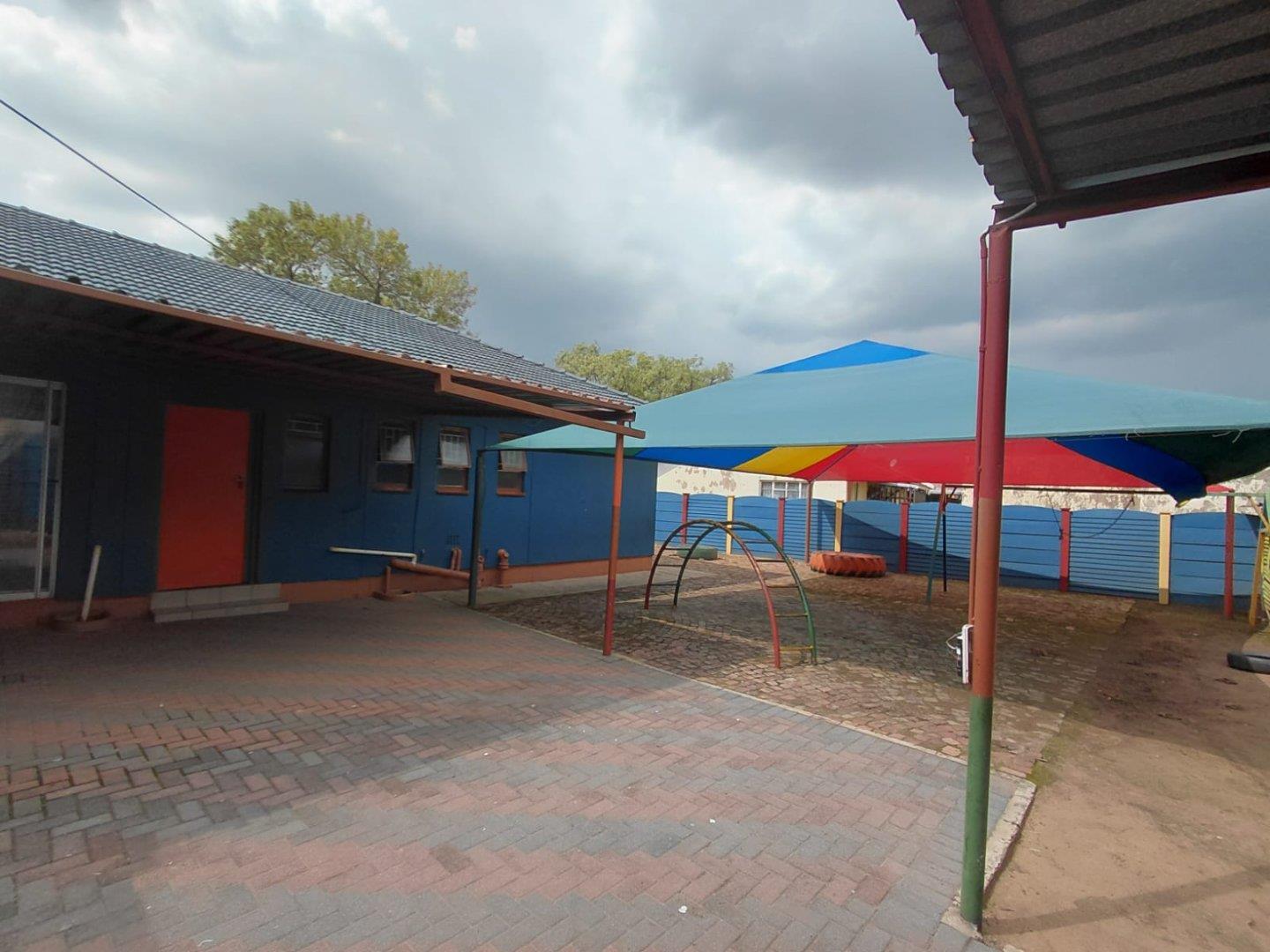 house-for-sale-in-vanderbijlpark-sw-1-p24-117166052