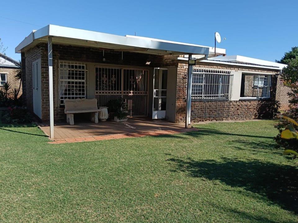 Listing number: P24-117171451, Image number: 1