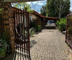 House for sale in Annadale