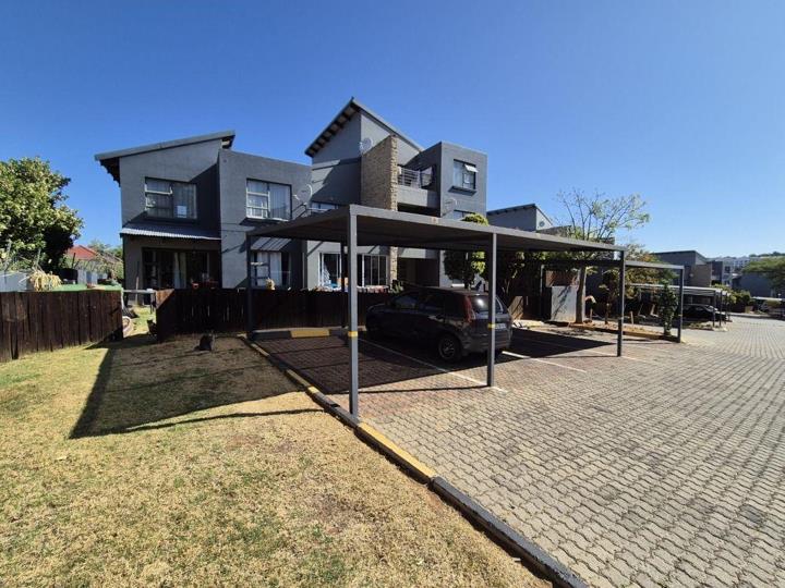 3 Bedroom Apartment / flat for sale in Greenstone Hill - 80 Ss THE ...