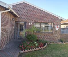 House for sale in Manor Heights