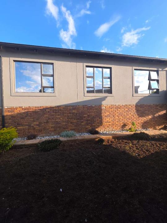 3 Bedroom House for sale in Mahube Valley - P24-117175505