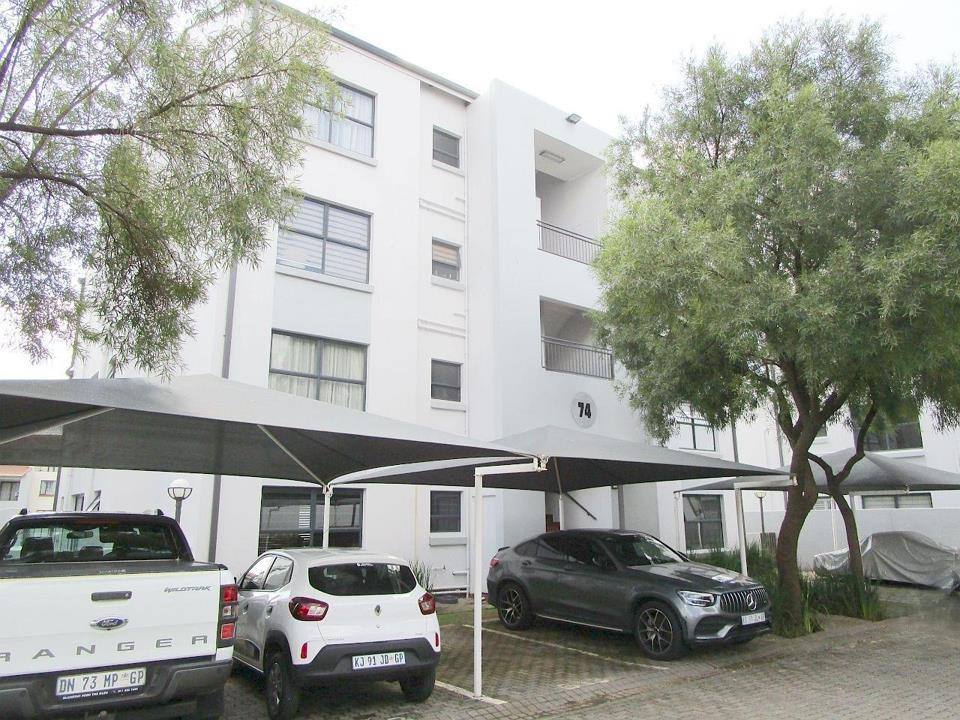 3 Bedroom Apartment / flat for sale in Greenstone Hill - U614-B74 ...
