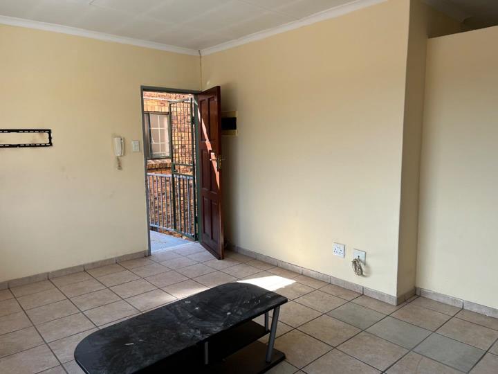 Listing number: P24-117177813, Image number: 3