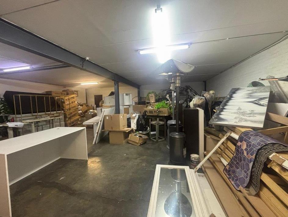Industrial property to rent in Halfway House - 110 Richards Road - P24 ...