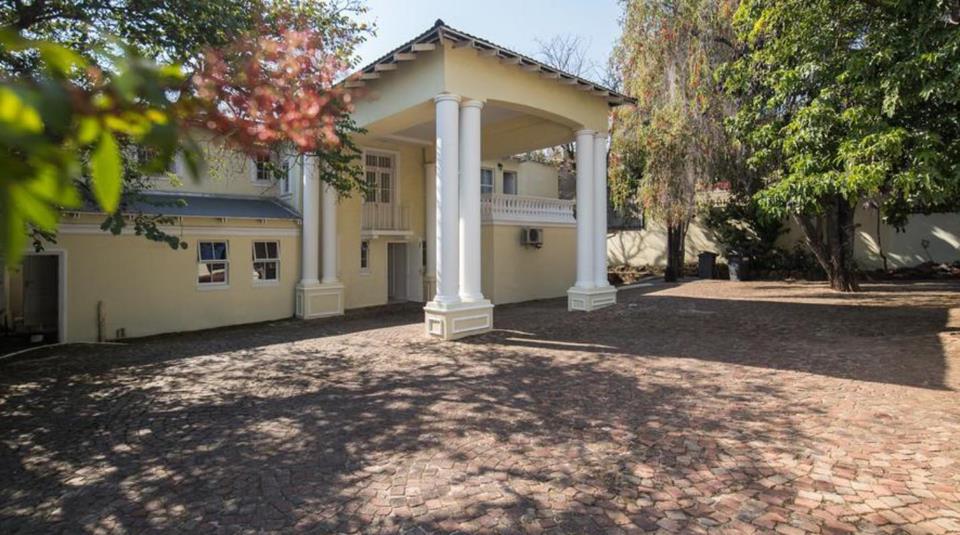 Listing number: P24-117179452, Image number: 2
