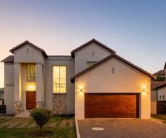 House for sale in Blue Valley Golf Estate