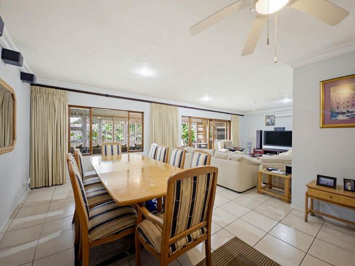 Listing number: P24-117181570, Image number: 2, Image