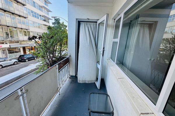 【中古】 ファミリイ・ガーデン 1 Bedroom Apartment / flat for sale in Gardens - P24-117182009