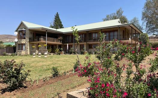 8 Bedroom House for sale in Clarens