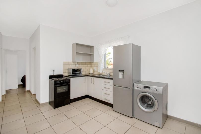 Listing number: P24-117699723, Image number: 2